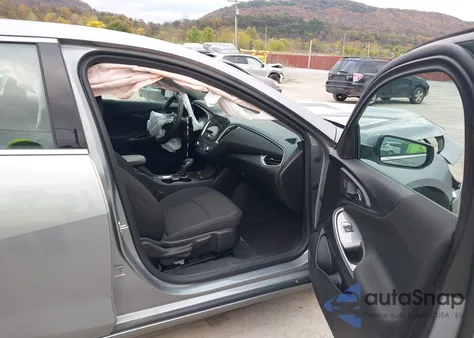 2024 Chevrolet Malibu Fwd Ls z USA, uszkodzony, nr VIN 1G1ZB5ST3RF117404